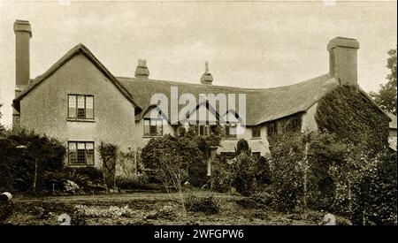 Photograph Hayes Barton House near East Budleigh, East Devon -  16th century home of the Raleigh family, including Sir Walter Raleigh. from the book Glorious Devon, by S.P.B. Mais, published by London Great Western Railway Company, 1928 Stock Photo