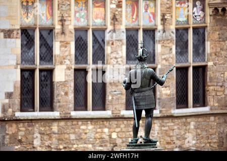 statue of Charlemagne, Charlemagne fountain in front of the town hall in the historic city centre, Germany, North Rhine-Westphalia, Aix-la-Chapelle Stock Photo