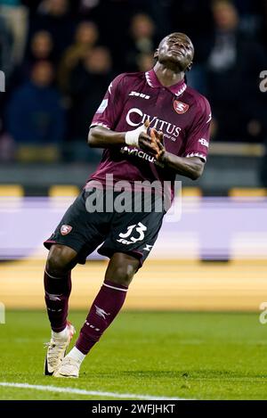 Loum Tchaouna of Us Salernitana looks on during the Serie A football ...