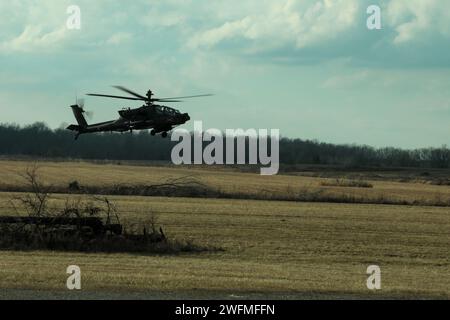 Soldiers from Alpha company, 2nd squadron, 17th Cavalry Regiment, 101st Combat Aviation Brigade, 101st Airborne Division (Air Assault) and 4-2 Attack Battalion, 2nd Combat Aviation Brigade, 2nd Infantry Division, conduct a gunnary range, Jan 30, 2024, Fort Campbell, Ky.  The 101st is commited to building individual, collective, and staff training readiness; test soldier and leader resilience; train tatical fieldcraft; while improving divison and army wide lethality. Stock Photo