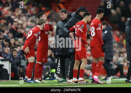 Liverpool, UK. 31st Jan, 2024. Liverpool make 4 substitutions. Premier League match, Liverpool v Chelsea at Anfield in Liverpool on Wednesday 31st January 2024. this image may only be used for Editorial purposes. Editorial use only. pic by Chris Stading/Andrew Orchard sports photography/Alamy Live news Credit: Andrew Orchard sports photography/Alamy Live News Stock Photo