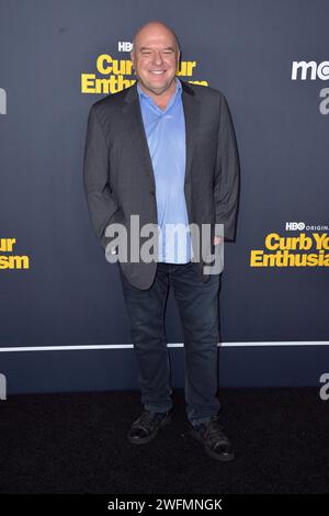 Dean Norris bei der Premiere der 12. Staffel der HBO Serie 'Curb Your Enthusiasm / Lass es, Larry!' im DGA Theater Complex. Los Angeles, 30.01.2024 Stock Photo