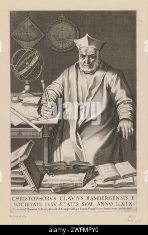 Portret Van Astronoom Christoph Clavius, Francesco Villa, 1606 print The Jesuit Astronomer Christoph Clavius sitting next to a table with a passer in hand. There is an astrolabium on the table and two astronomical cards hang on the wall. There are dense and open books in the foreground. Print Maker: Romevatican City paper engraving historical persons. astronomical instruments. zodiac; the twelve zodiacal signs together. armillary sphere, skeleton celestial globe Stock Photo