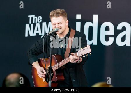 January 24, 2024: Hunter Hayes showcasing Martin Guitars GPCE Inception Maple series at the NAMM SHOW MEDIA NIGHT at Anaheim Convention Center in Anaheim, California on January 24 ,2024 (Credit Image: © Marissa Carter/ZUMA Press Wire) EDITORIAL USAGE ONLY! Not for Commercial USAGE! Stock Photo