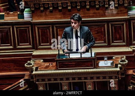 Paris, France. 31st Jan, 2024. © Antonin Burat/Le Pictorium/MAXPPP - Paris 31/01/2024 Antonin Burat/Le Pictorium - 31/01/2024 - France/Ile-de-France/Paris - Le Premier ministre Gabriel Attal prononce son discours de politique generale devant l'Assemblee nationale, le 30 janvier 2024. - Valeurs ACtuelles out, no jdd, jdd out, RUSSIA OUT, NO RUSSIA #norussia/31/01/2024 - France/Ile-de-France (region)/Paris - Prime Minister Gabriel Attal delivers his speech of general politic in front of the French National Assembly, on January 30, 2024. Credit: MAXPPP/Alamy Live News Stock Photo