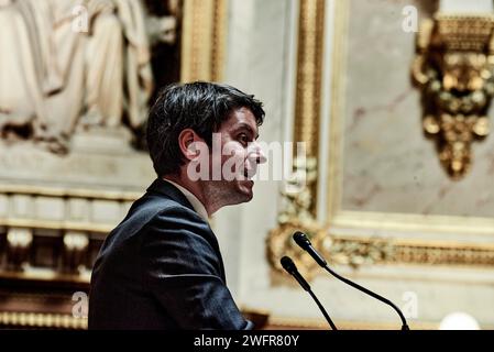 Paris, France. 31st Jan, 2024. © Antonin Burat/Le Pictorium/MAXPPP - Paris 31/01/2024 Antonin Burat/Le Pictorium - 31/01/2024 - France/Ile-de-France/Paris - Le Premier ministre Gabriel Attal prononce son discours de politique generale devant l'Assemblee nationale, le 30 janvier 2024. - Valeurs ACtuelles out, no jdd, jdd out, RUSSIA OUT, NO RUSSIA #norussia/31/01/2024 - France/Ile-de-France (region)/Paris - Prime Minister Gabriel Attal delivers his speech of general politic in front of the French National Assembly, on January 30, 2024. Credit: MAXPPP/Alamy Live News Stock Photo