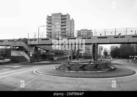The Thamesmead estate in South East London currently undergoing redevelopment by Peabody. Roundabout on Yarnton Way SE2. Stock Photo