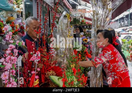 Kuala Lumpur, Malaysia. 01st Feb, 2024. The ethnic Chinese shop for floral decorations ahead of the Lunar New Year of the Dragon, more specifically, Wood Dragon, starting from February 10th, 2024, which will be celebrated by the Chinese around the world. (Photo by Wong Fok Loy/SOPA Images/Sipa USA) Credit: Sipa USA/Alamy Live News Stock Photo