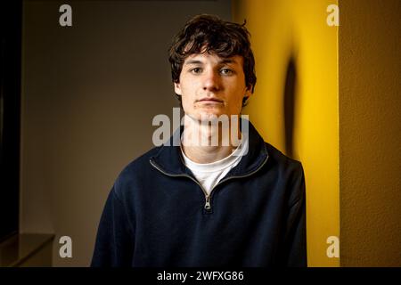 Arnhem, Nederland. 01st Feb, 2024. ARNHEM, 01-02-2024, Sportcentrum Papendal, football, Dutch Eredivisie, season 2023/2024, Presentation of new Vitesse player Paxten Aaronson Credit: Pro Shots/Alamy Live News Stock Photo