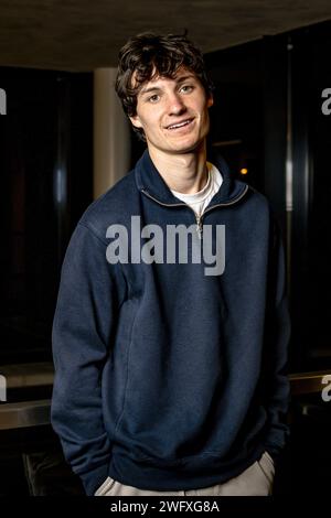 Arnhem, Nederland. 01st Feb, 2024. ARNHEM, 01-02-2024, Sportcentrum Papendal, football, Dutch Eredivisie, season 2023/2024, Presentation of new Vitesse player Paxten Aaronson Credit: Pro Shots/Alamy Live News Stock Photo