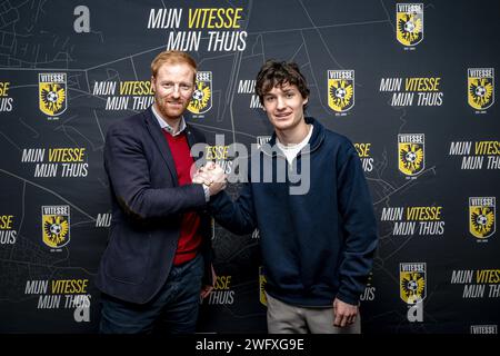 Arnhem, Nederland. 01st Feb, 2024. ARNHEM, 01-02-2024, Sportcentrum Papendal, football, Dutch Eredivisie, season 2023/2024, Presentation of new Vitesse player Paxten Aaronson Credit: Pro Shots/Alamy Live News Stock Photo