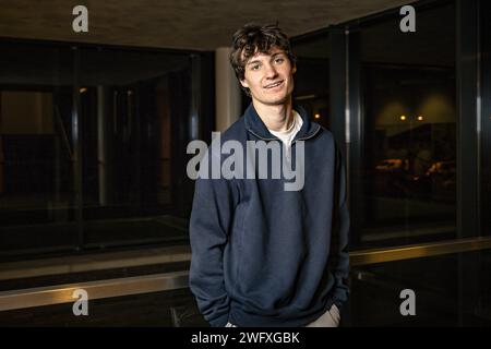 Arnhem, Nederland. 01st Feb, 2024. ARNHEM, 01-02-2024, Sportcentrum Papendal, football, Dutch Eredivisie, season 2023/2024, Presentation of new Vitesse player Paxten Aaronson Credit: Pro Shots/Alamy Live News Stock Photo