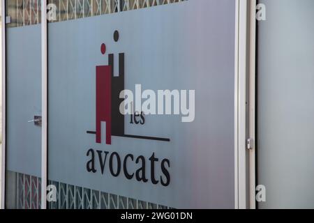 Bordeaux , France -  01 31 2024 : les avocats lawyer avocat text sign french on windows office counsel entrance solicitor in France Stock Photo
