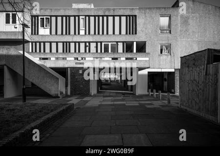 A maisonette on Hinksey Path SE2, part of the Lesnes Estate in Thamesmead, a brutalist estate built in 1967, due to be demolished and redeveloped. Stock Photo