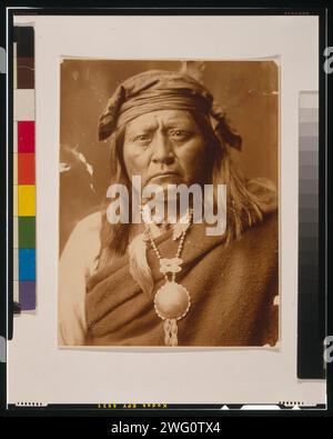 Oz Sue, c1903. Head-and-shoulders portrait of a Native American man, facing front. Stock Photo