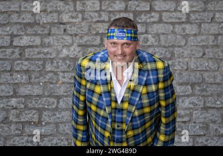 File photo dated 17/11/2018 of Doddie Weir. Mark Williams, 39, who was diagnosed with motor neurone disease (MND) 18 months ago, will take to the pitch in front of a full house at the Principality Stadium in Cardiff on Saturday as the nation pays a poignant tribute to MND campaigner Doddie Weir who died on November 26, 2022. Stock Photo