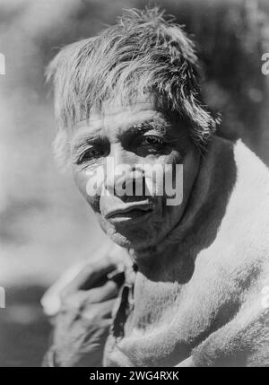 A Wailaki man, c1924. Wailaki man, head-and-shoulders portrait, facing front. Stock Photo