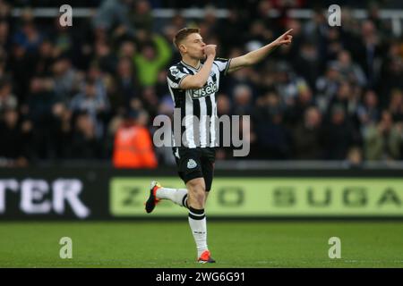 Newcastle on Saturday 3rd February 2024. Newcastle United's Harvey Barnes celebrates Newcastle United's fourth goal during the Premier League match between Newcastle United and Luton Town at St. James's Park, Newcastle on Saturday 3rd February 2024. (Photo: Michael Driver | MI News) Credit: MI News & Sport /Alamy Live News Stock Photo