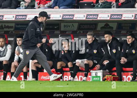 Freiburg Im Breisgau, Germany. 03rd Feb, 2024. Soccer: Bundesliga, SC Freiburg - VfB Stuttgart, Matchday 20, Europa-Park Stadium. Stuttgart coach Sebastian Hoeness celebrates after the win. Credit: Harry Langer/dpa - IMPORTANT NOTE: In accordance with the regulations of the DFL German Football League and the DFB German Football Association, it is prohibited to utilize or have utilized photographs taken in the stadium and/or of the match in the form of sequential images and/or video-like photo series./dpa/Alamy Live News Stock Photo