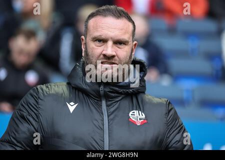 Ian Evatt manager of bolton Wanderers during the Sky Bet League 1 match Bolton Wanderers vs Barnsley at Toughsheet Community Stadium, Bolton, United Kingdom, 3rd February 2024  (Photo by Mark Cosgrove/News Images) Stock Photo