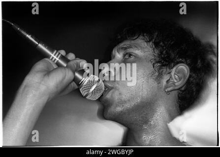 Rick Witte RICK WITTER, EARLY TOUR, 1994: A young Rick Witter of Shed Seven ...