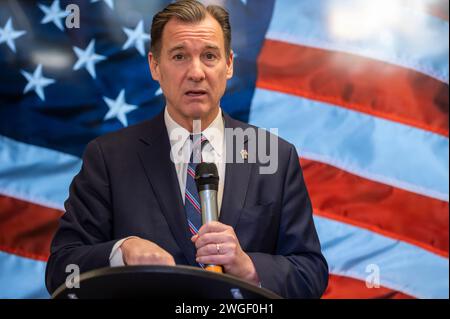 New York, United States. 04th Feb, 2024. FLORAL PARK, NEW YORK - FEBRUARY 4: Tom Suozzi speaks at an election rally on February 04, 2024 in Floral Park, New York. Early voting started Saturday February 3 for special election between Democrat's candidate former Rep. Tom Suozzi and Republican's candidate Mazi Pilip in the New York's 3rd congressional district to replace expelled Rep. George Santos. Credit: Ron Adar/Alamy Live News Stock Photo