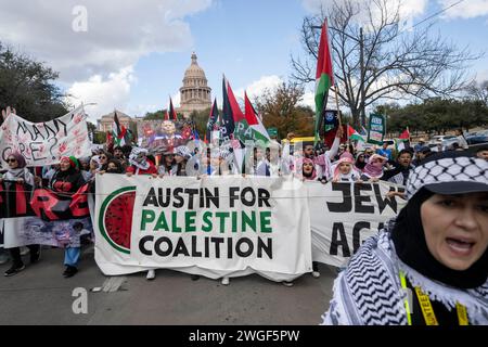 Austin, Tx, USA. 4th Feb, 2024. Several thousand supporters of a free Palestine and advocates for a Middle East cease-fire rally at the Texas Capitol February 4, 2024, afterwards marching on Congress Avenue through downtown Austin. Signs blaming President Joe Biden and Texas Governor Greg Abbott for the bloodshed were carried by the lead marchers. (Credit Image: © Bob Daemmrich/ZUMA Press Wire) EDITORIAL USAGE ONLY! Not for Commercial USAGE! Stock Photo