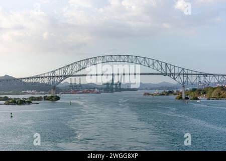 Bridge of the Americas (Puente de las Américas) from deck of Cunard Queen Victoria cruise ship, Panama City, Colon, Colon Province, Repubic of Panama Stock Photo