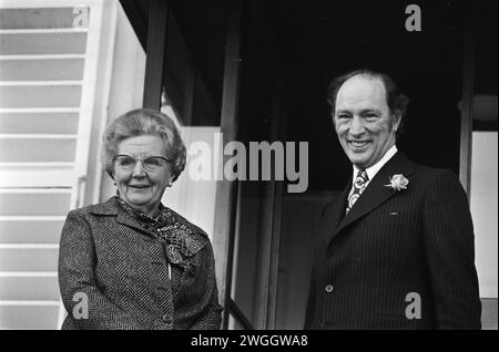 February 27 1975. Amsterdam, Netherlands.  Queen Juliana receives Canadian Prime Minister Pierre Elliot Trudeau at Soestdijk Palace Stock Photo