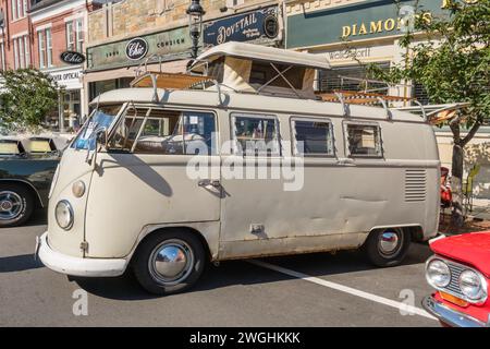 Andover, MA, US-June 26, 2022: Classic VW microbus or van also known as a kombi at antique car show. Stock Photo