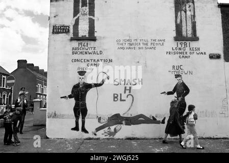 Ireland The Troubles. Belfast Catholic political wall painting. Remembering the Long Kesh internment camp where many for IRA supporters were held. 1981 1980s. UK HOMER SYKES Stock Photo