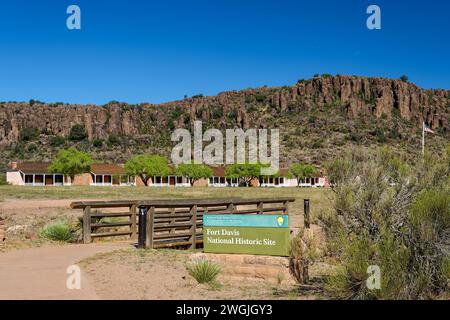 Fort Davis, TX - Oct 11, 2023: Saign at the entrance to Fort Davis National Historic Site. Stock Photo