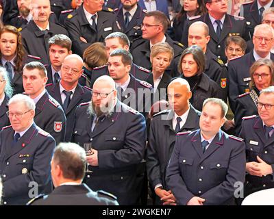 Die Stadt sagt Danke zum Engagement der freiwilligen Hochwasserhelfer*innen im Rathaus Hannover *** The city says thank you to the commitment of the flood volunteers at Hanover City Hall Stock Photo