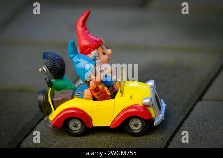 Noddy and his car with Big Ears and golly the Golliwog Stock Photo