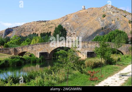 El Burgo de Osma, Ucero River and medieval bridge. Soria province, Castilla y Leon, Spain. Stock Photo