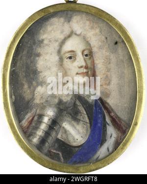 Portrait of George II (1683-1760), King of England, Benjamin Arlaud, 1706 miniature (painting) Portrait of George II (1683-1760), king of England. Bust to the right, prospective, in armor. Used to be considered a portrait of Christiaan V (1646-99), king of Denmark. Part of the portrait miniatures collection.  cardboard. watercolor (paint). metal. glass Stock Photo