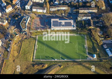 Luftbild, Fußballstadion SportPark Mottbruch Sportanlage Roßheidestraße, SuS Schwarz Blau Gladbeck e.V, Brauck, Gladbeck, Ruhrgebiet, Nordrhein-Westfalen, Deutschland ACHTUNGxMINDESTHONORARx60xEURO *** Aerial view, soccer stadium SportPark Mottbruch sports facility Roßheidestraße, SuS Schwarz Blau Gladbeck e V, Brauck, Gladbeck, Ruhr area, North Rhine-Westphalia, Germany ACHTUNGxMINDESTHONORARx60xEURO Stock Photo