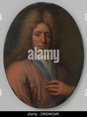 Portrait of a Man, PERHAPS A SELF PORTRAIT, Jan Network (I), 1670 - 1693 painting Portrait of a man, bust in ovaal, perhaps a self -portrait of Jan Verkolje (i).  copper (metal). oil paint (paint)  historical persons not known by name Stock Photo