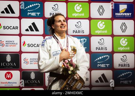 Paris, France. 04th Feb, 2024. Anna-Maria Wagner of Germany seen at the podium with Gold Medal during the Women's 78kg 2024 Judo Grand Slam Paris. The Accor Arena, in Paris, hosted the Paris Grand Slam from 2nd to the 4th of February, an event of the world circuit of the International Judo Federation (IFJ). On Sunday, the last day of the competition, athletes of Men with 90kg and 100kg and Women with 78kg, and  78kg categories competed. (Photo by Telmo Pinto/SOPA Images/Sipa USA) Credit: Sipa USA/Alamy Live News Stock Photo