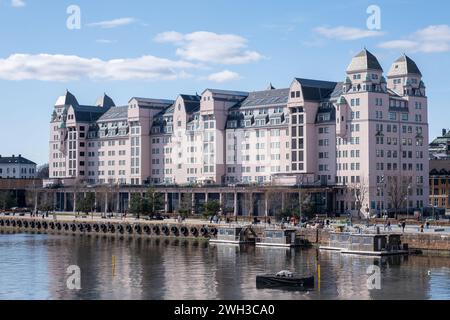 The iconic twin towered town hall in Oslo Harbour, Norway Stock Photo