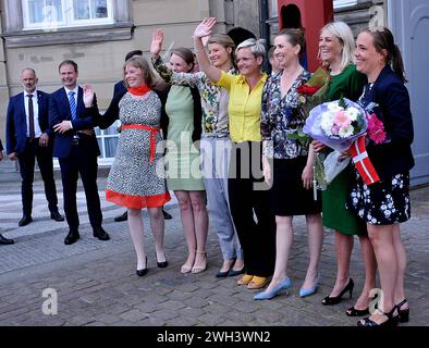 Copenhagen /Denmark./ 27June 2019/Ms. Mette Frederiksen New prime miniter of Denmark solo social democray govenorment after 40 years she presnets her minister team to first to H.M.The Queen Margrethe II of Denmark may be other royal familt member at Aamelineborg Palace and later she presents her New Got minister to Press media and nation infront of Amalienborg papace in Copenhagen Denmark she has 6 female minister on her team some miniter are new faces in minter team, New social memocrat priem minister Ms.Mette Frederisken and minister team at infront the Amalienborg Palace in danish capital.m Stock Photo