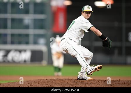 Arkansas Tech Wonder Boys LHP Jack Rector (30) during the Houston Winter Invitational baseball game between Southern New Hampshire Penmen and the  Ark Stock Photo