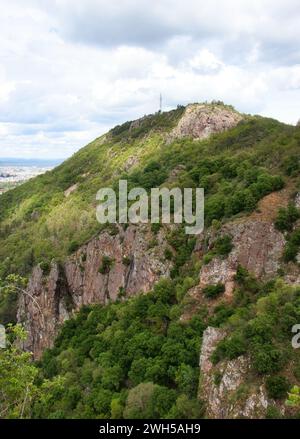 Sun shining on the top of a cliff in Rotenfels on a spring day in Rhineland Palatinate, Germany. Stock Photo