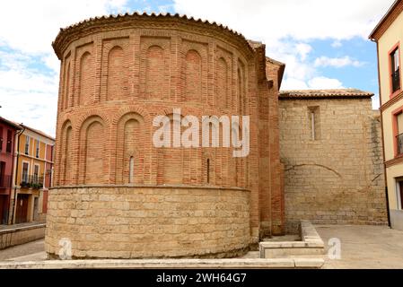 Toro, San Lorenzo el Real (romanesque mudejar 12th century). Zamora province, Castilla y Leon, Spain. Stock Photo