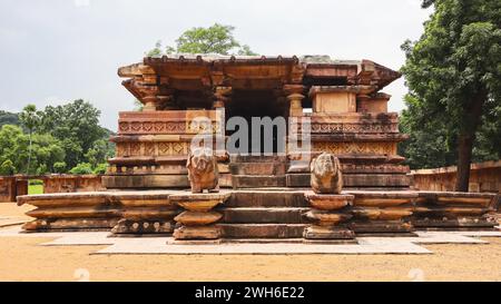 Campus View of Kakatiya Rudreshwara Temple or Ramappa Temple, Palampet