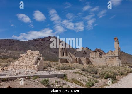 Ruins of the Cook Bank building in the ghost town of Rhyolite, Nevada. Stock Photo