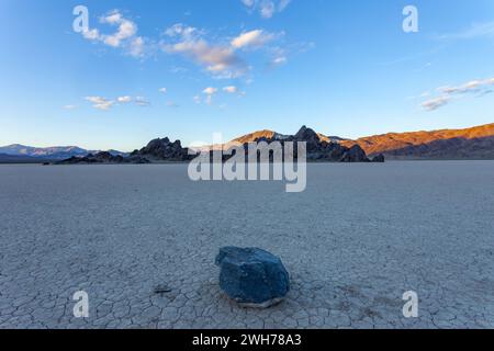 The Grandstand, a quartz monzonite island in the Racetrack Playa in Death Valley National Park in the Mojave Desert, California. Stock Photo