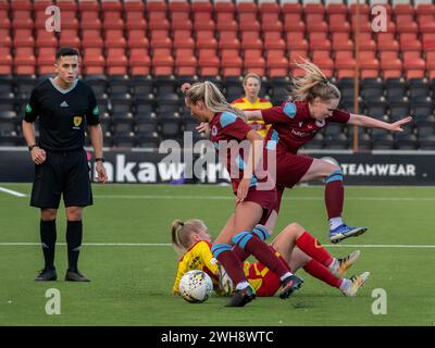 North Lanarkshire, Scotland, UK. November 13th, 2022: Dryburgh Athletic Women winning the Championship and League One Cup semi-final against Rossvale. Stock Photo