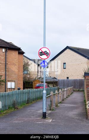 No Motorcycles Sign on a Lamp Post in Cherry Hinton, Cambridgeshire Stock Photo