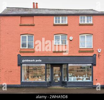 Goldmark Pots gallery in the market town of Uppingham, Rutland, England. Stock Photo